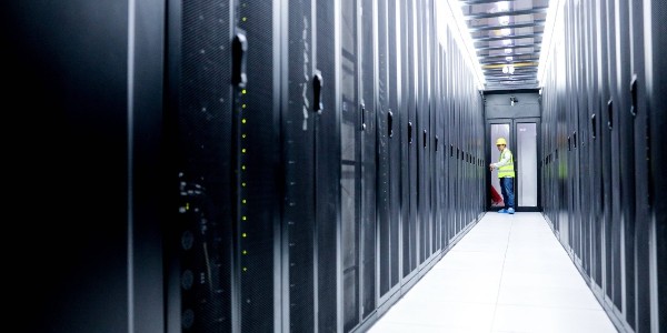 機(jī)房動(dòng)力環(huán)境監(jiān)控系統(tǒng)多少錢