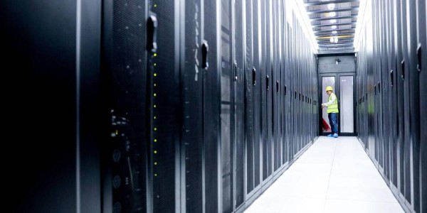 空調(diào)節(jié)能控制系統(tǒng)應用于學校宿舍等場景