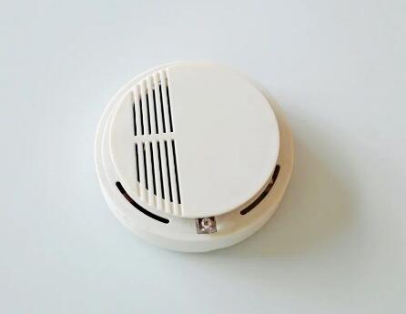 2022煙霧報(bào)警器廠(chǎng)家排名(煙霧報(bào)警器原理)