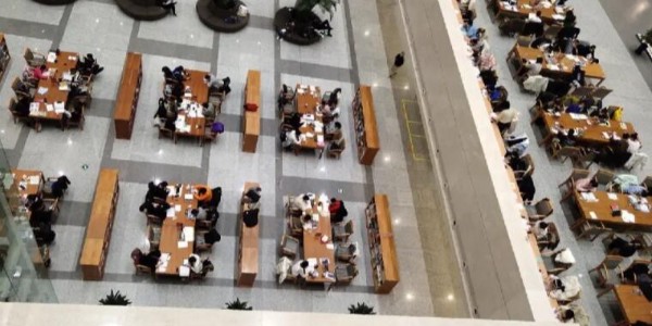 圖書館恒溫恒濕智能監(jiān)控系統(tǒng)，增強(qiáng)環(huán)境的舒適度